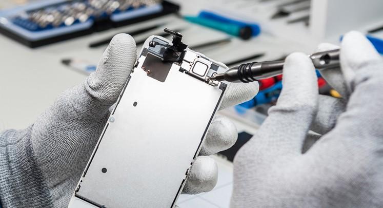 iPhone Repair Near Me: How to Find the Best Local iPhone Repair Services in 2025